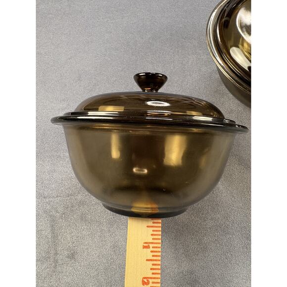 Corningware Pyrex Amber 322 (1 Qt.) & 323 (1.5 Qt.) Set of 2 with lids - Picture 14 of 14